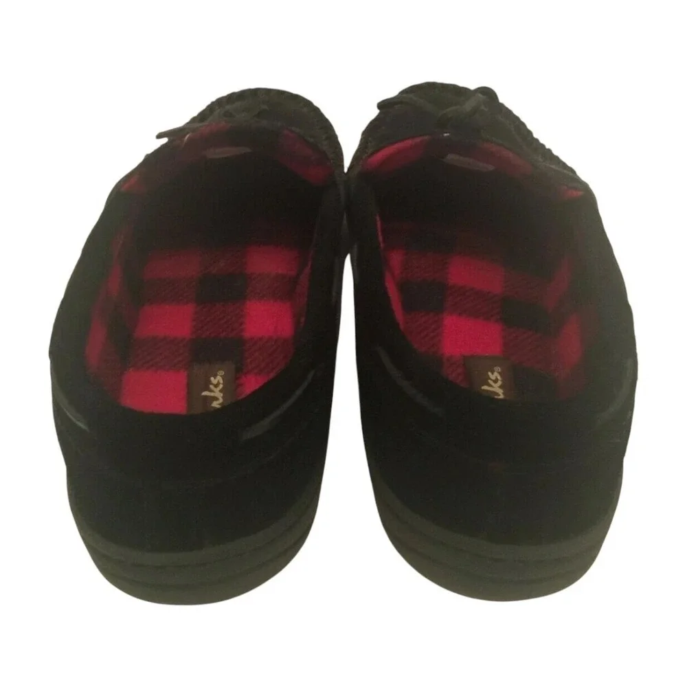 Clarks Mens Casual Moccasins Size 11M Black Leather Red Buffalo Plaid Lining